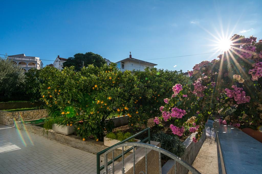 Apartments Marina 特罗吉尔 外观 照片